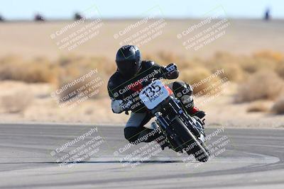 media/Jan-10-2025-CVMA Friday Practice (Fri) [[489e0da257]]/Group 4 and Trackday/Session 4 (Turn 16)/